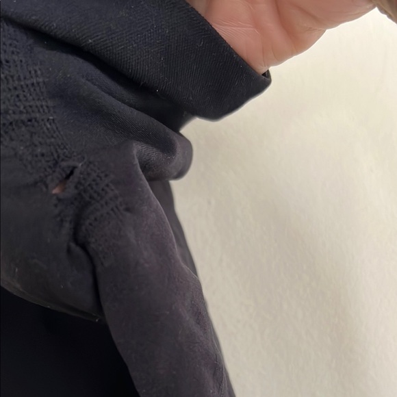 Skims Women's Black Skims - Picture 7 of 10